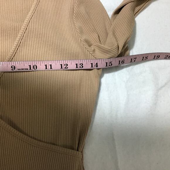 LULU'S SZ S Beige Casual Love Ribbed Surplice Neck Long Sleeve Bodysuit NEW b149 - Picture 7 of 8